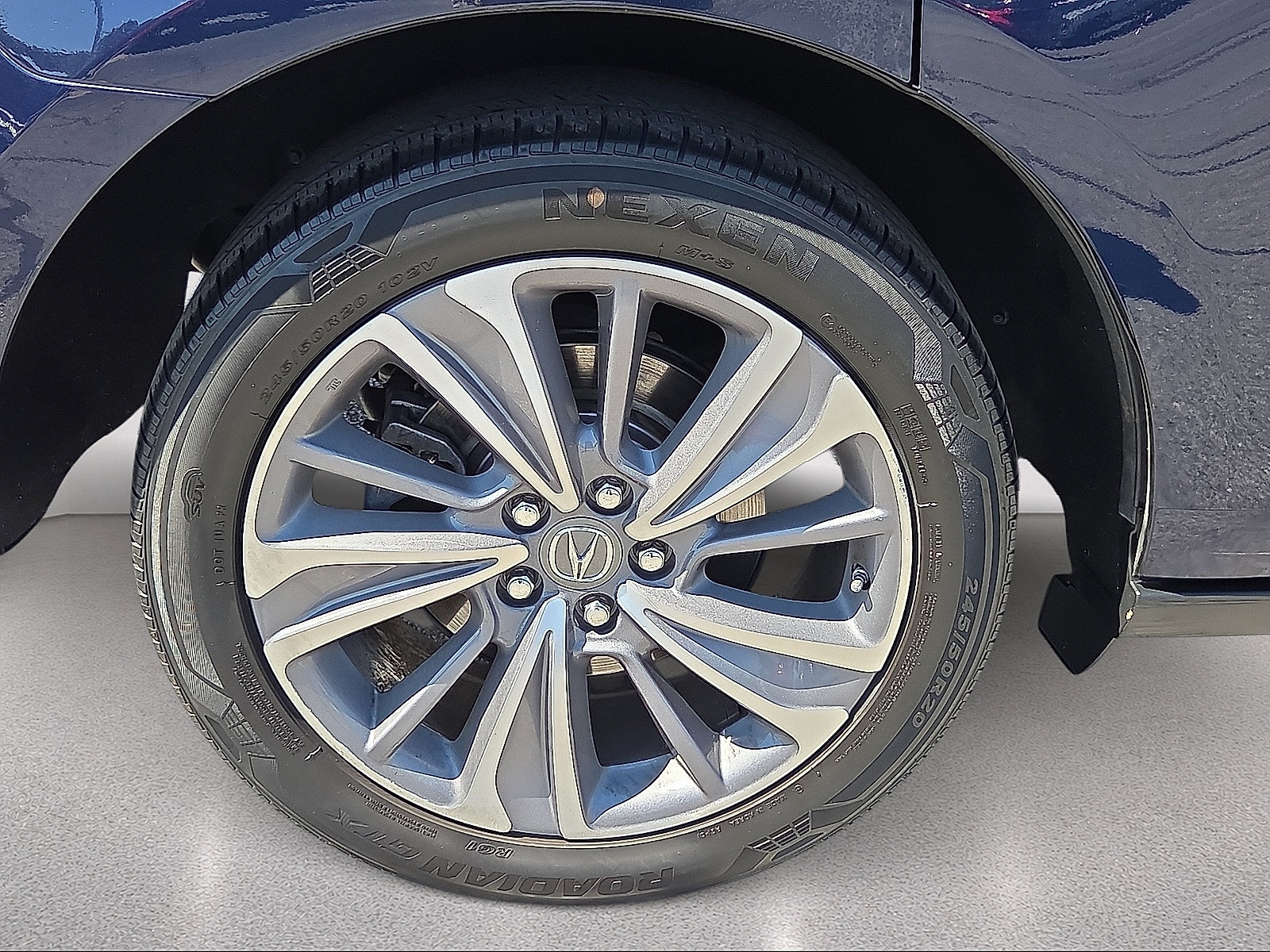 Used 2017 Acura MDX w/ Technology Package AWD/4WD image 17