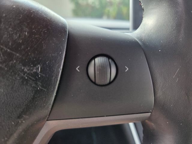 Used 2018 Tesla Model 3 Long Range image 33