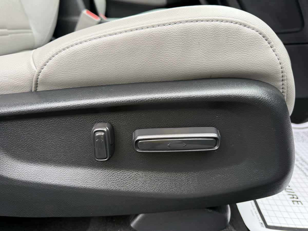 Used 2018 Honda CR-V EX-L image 27