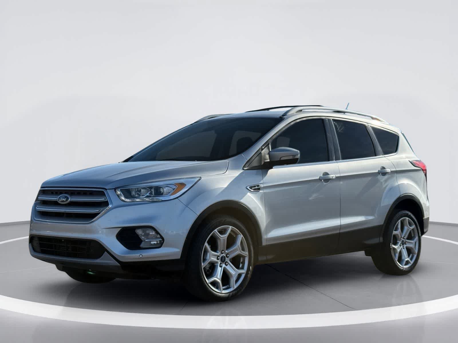 Used 2019 Ford Escape Titanium FWD video 2