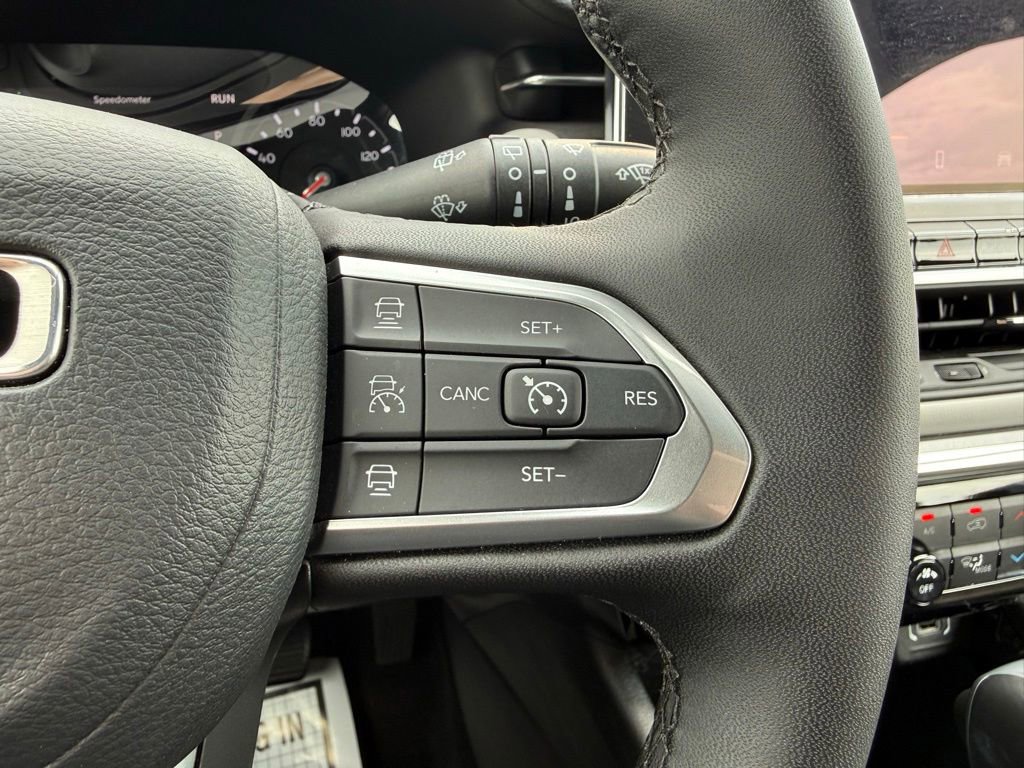 Used 2024 Jeep Compass Limited AWD/4WD image 23