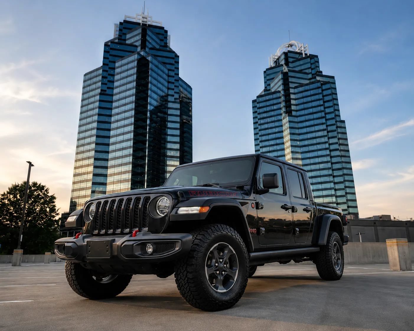 Used 2023 Jeep Gladiator Rubicon w/ Cold Weather Group AWD/4WD image 1