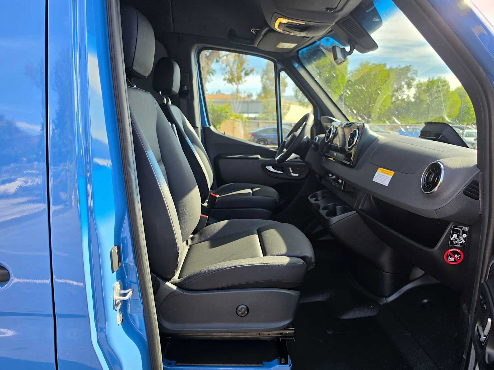 New 2026 Mercedes-Benz Sprinter 2500 image 10