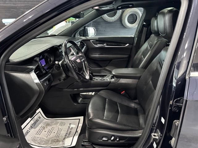 Used 2021 Cadillac XT6 Premium Luxury AWD/4WD image 11