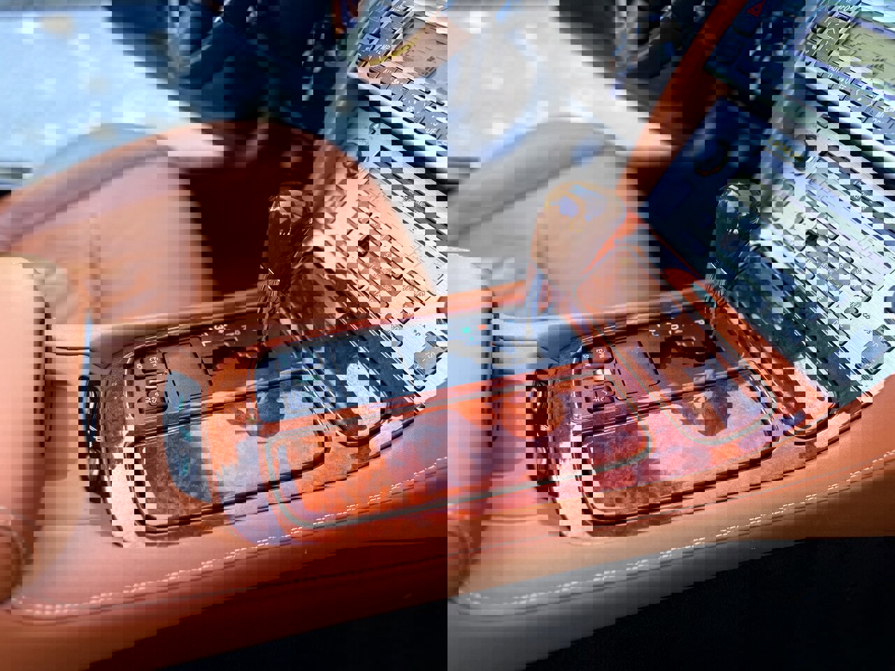 Used 2004 Lexus SC 430 Convertible image 38