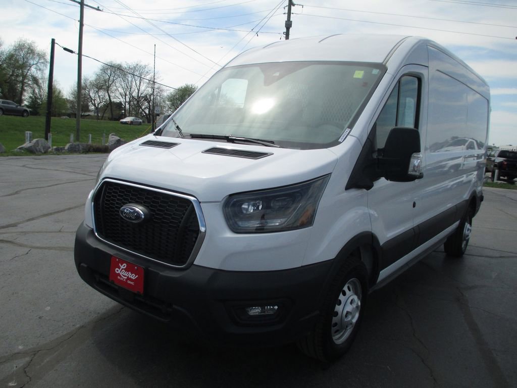 Used 2025 Ford Transit 250 148 Medium Roof Extended AWD w/ Load Area Protection Package image 11