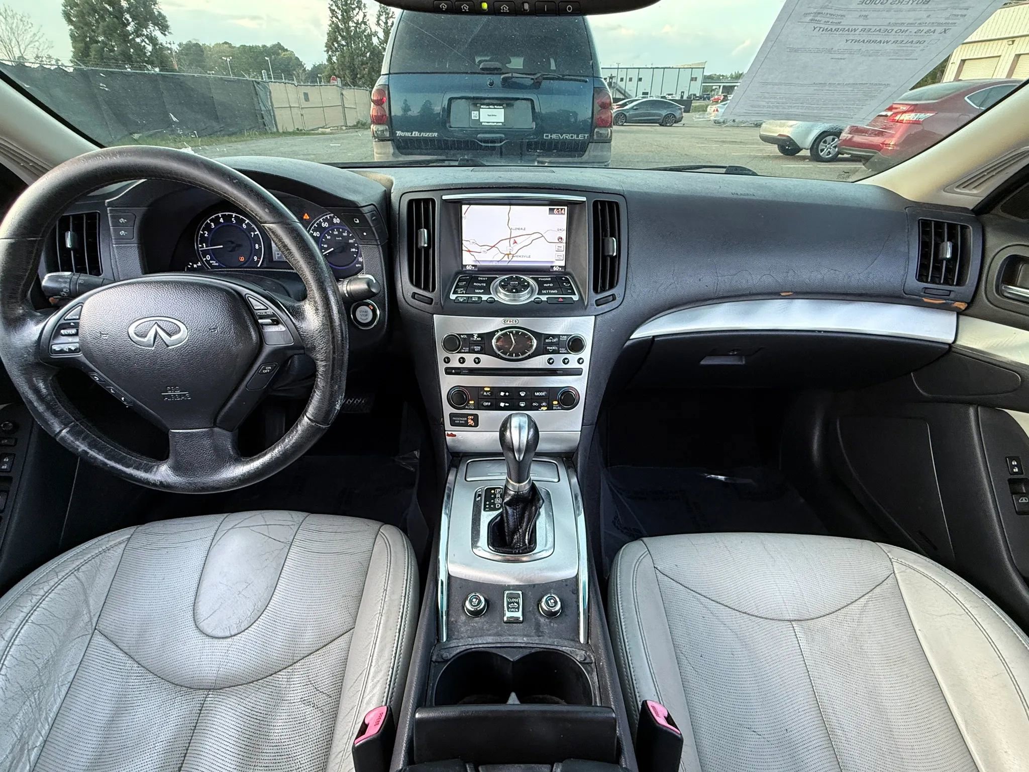 Used 2010 INFINITI G37 Sport w/ Premium Pkg image 3