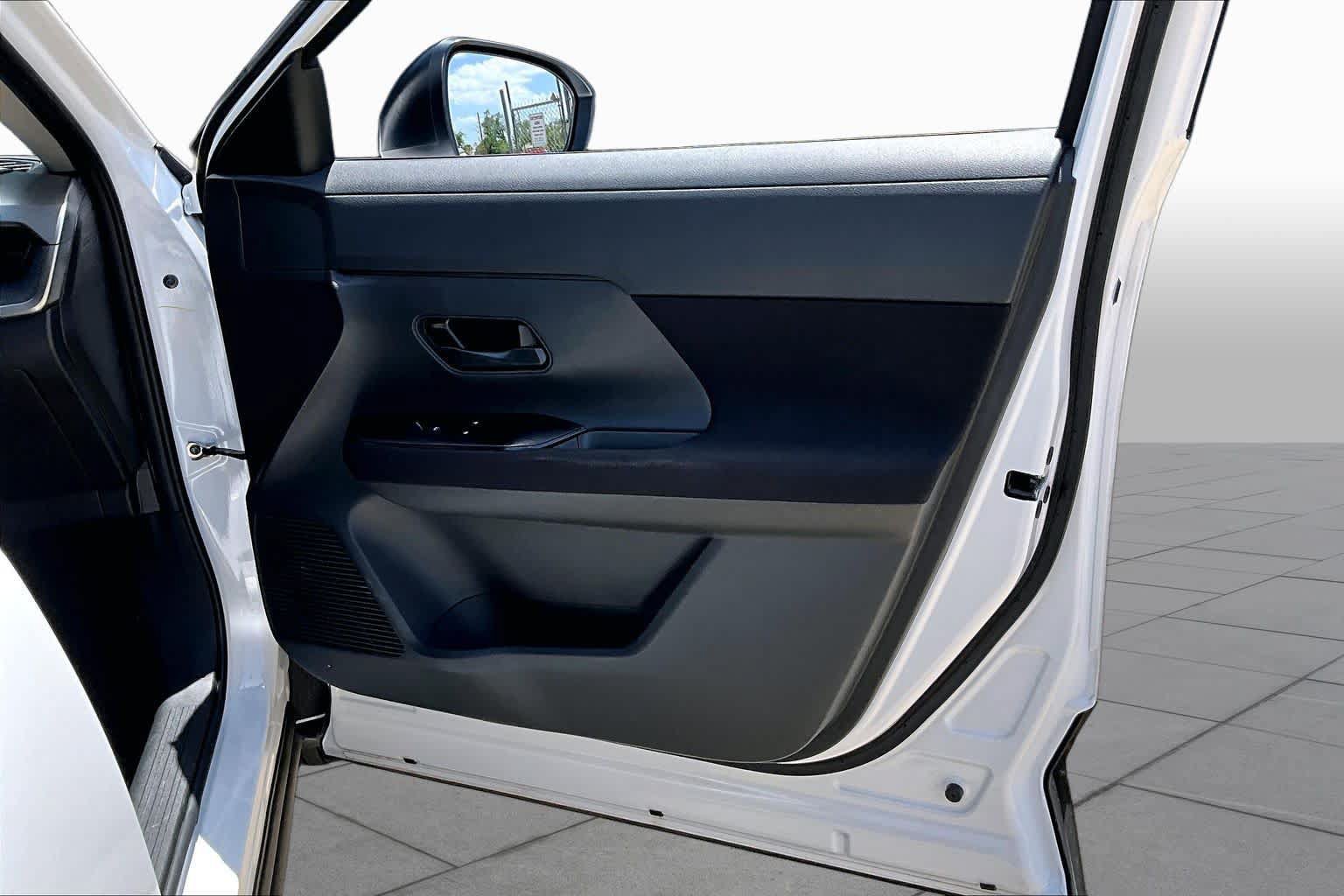 Certified 2026 Nissan Kicks S FWD image 21