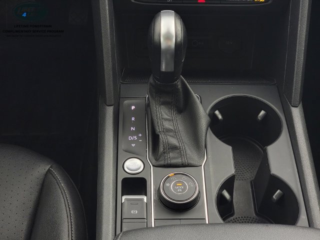 Used 2020 Volkswagen Atlas SE w/ Towing Package AWD/4WD image 25