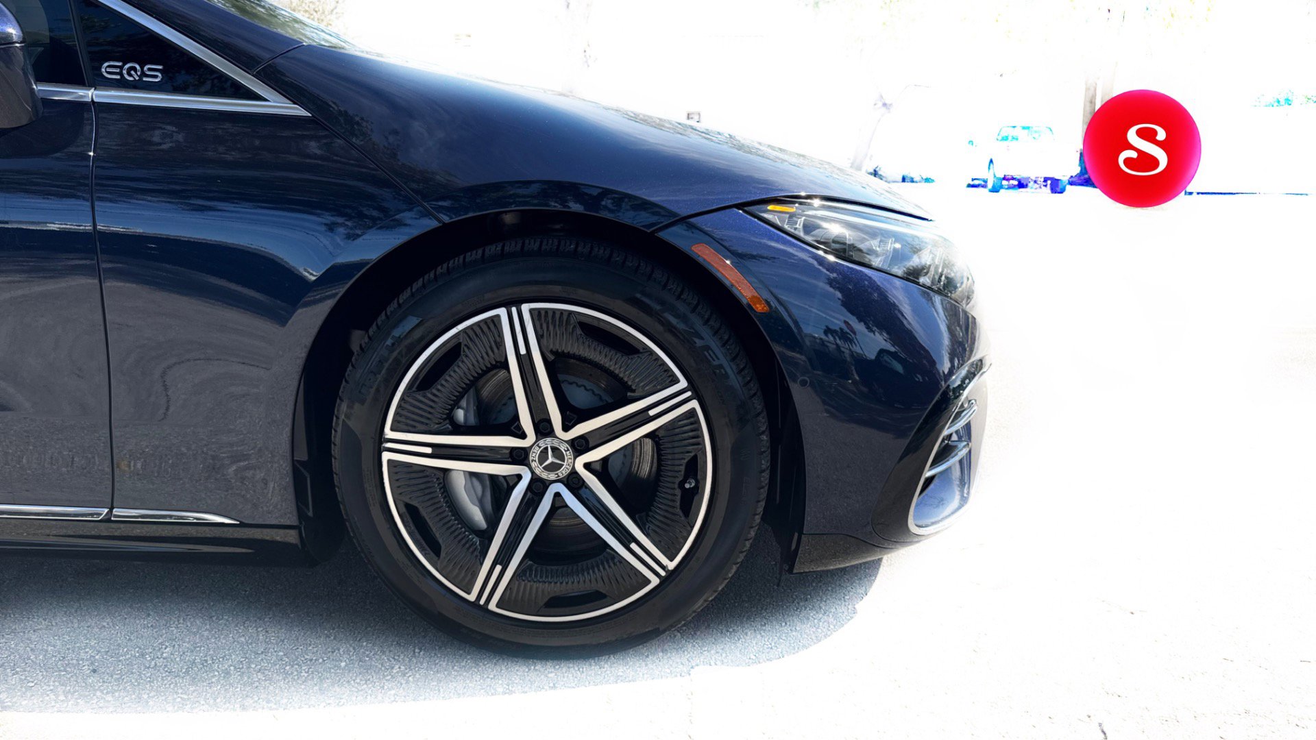 Used 2023 Mercedes-Benz EQS 580 4MATIC Sedan image 22
