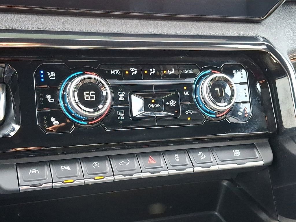 Used 2022 GMC Sierra 1500 AT4 w/ Technology Package image 17