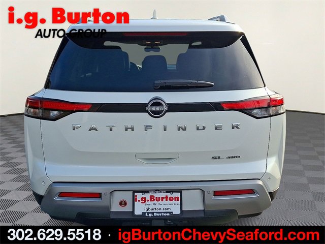 Used 2023 Nissan Pathfinder SL image 5