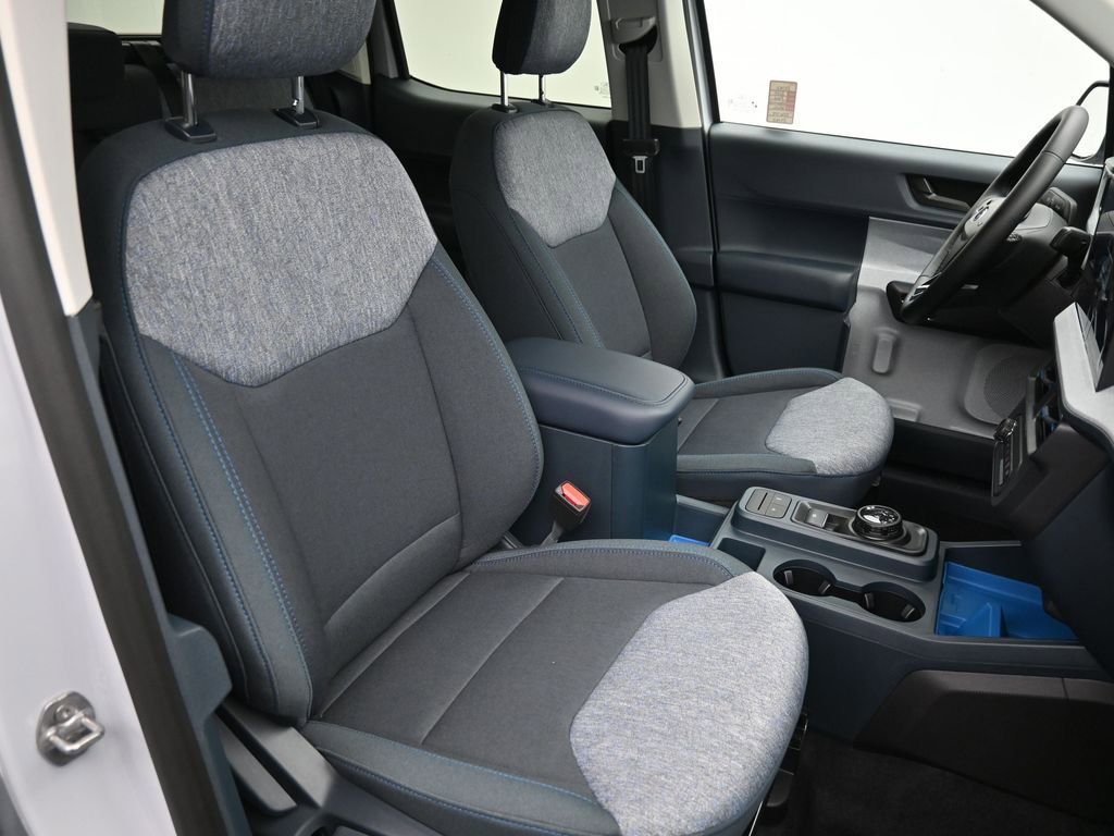 New 2025 Ford Maverick XLT w/ XLT Luxury Package image 22