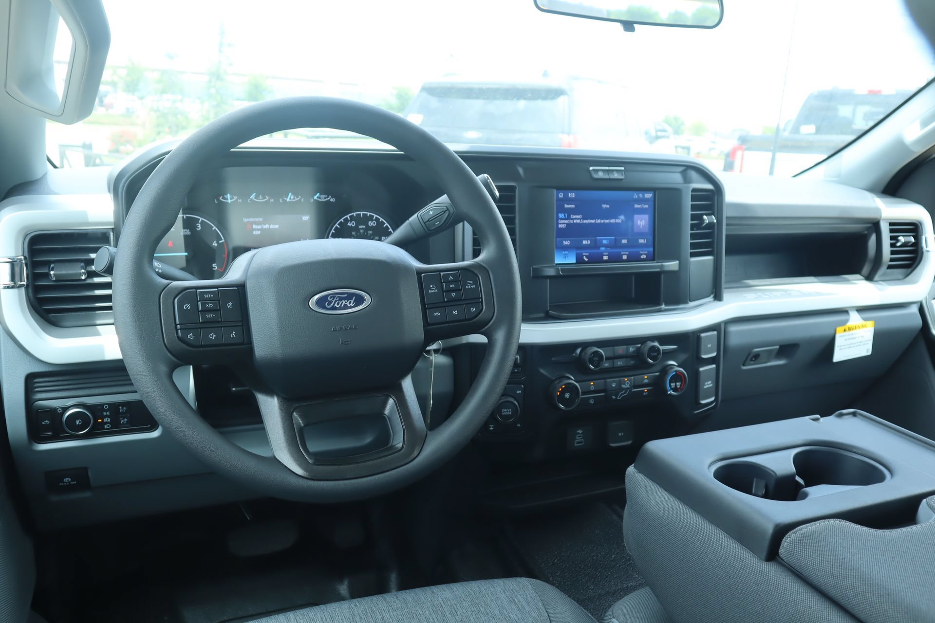New 2026 Ford F250 XL w/ FX4 Off-Road Package AWD/4WD image 2