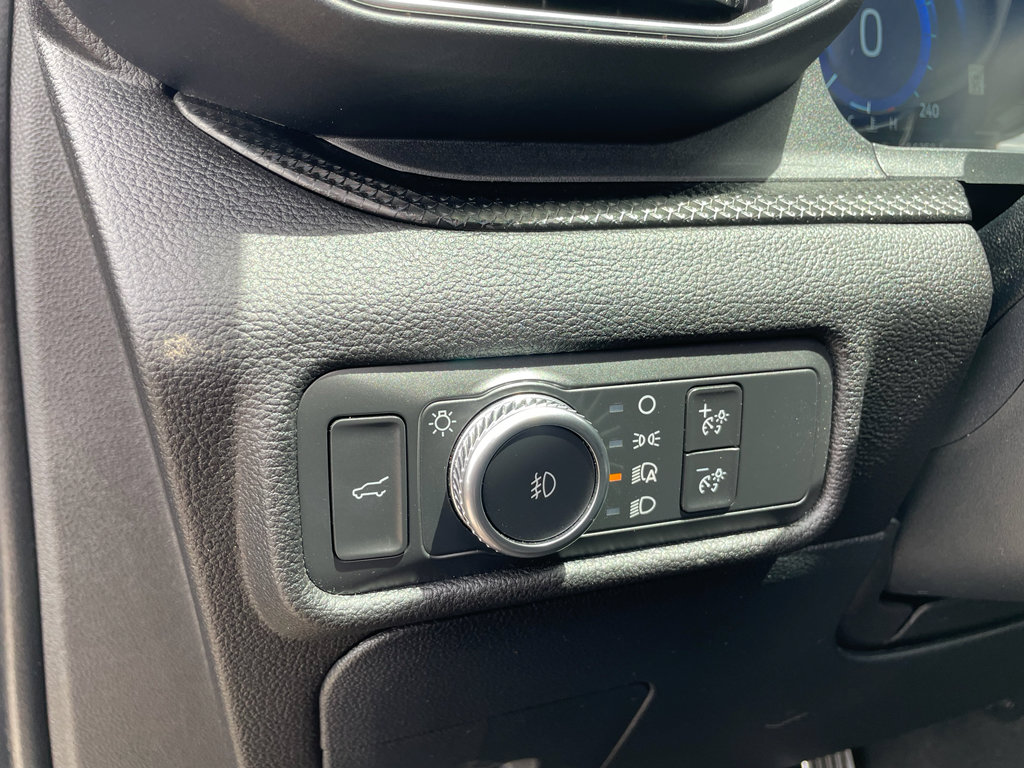 Used 2022 Ford Explorer ST w/ ST Street Pack AWD/4WD image 16