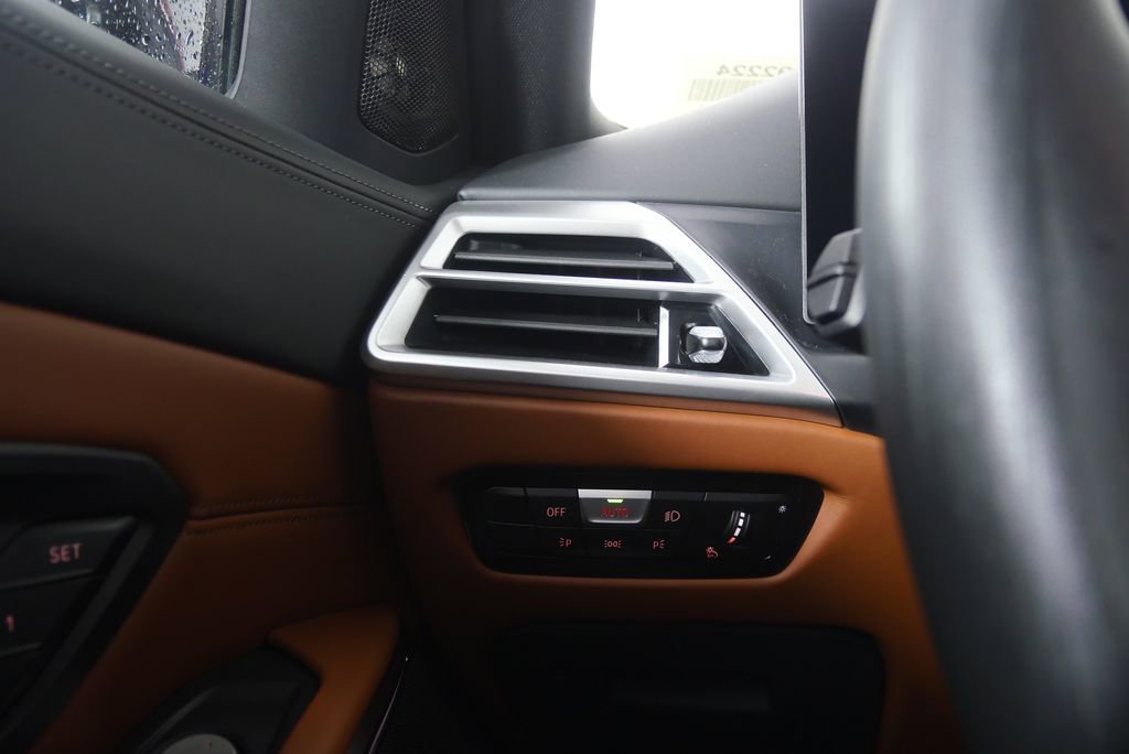 New 2026 BMW M3 w/ Executive Package image 23