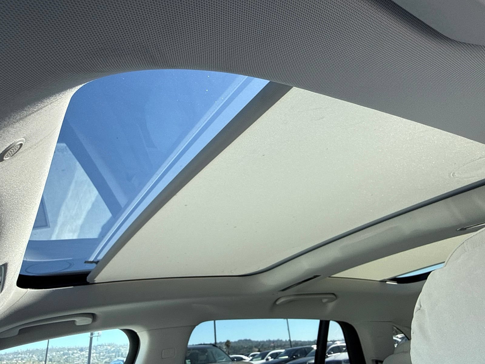 New 2026 Mercedes-Benz EQS 400 4MATIC SUV image 21