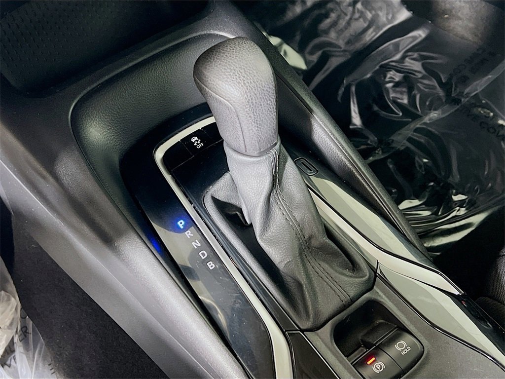 Certified 2022 Toyota Corolla LE image 16