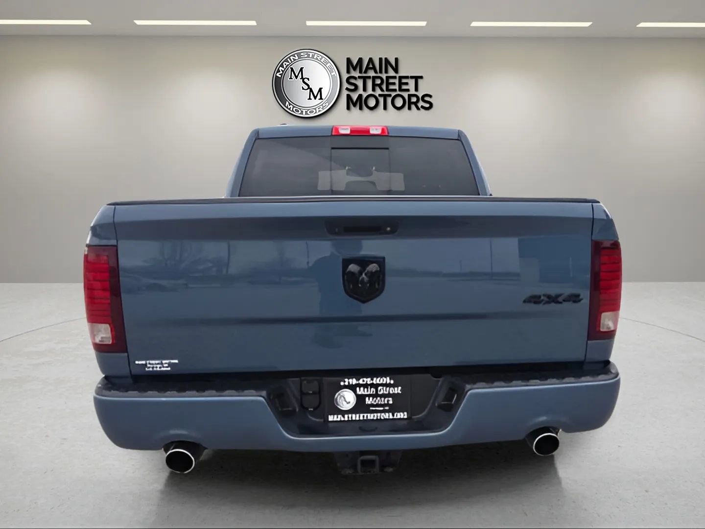 Used 2015 RAM 1500 Sport w/ Ceramic Blue Sport Package AWD/4WD image 4