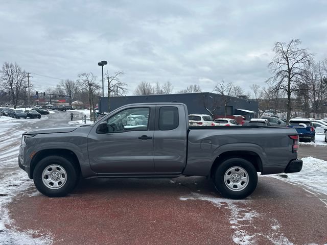 Used 2022 Nissan Frontier S image 2