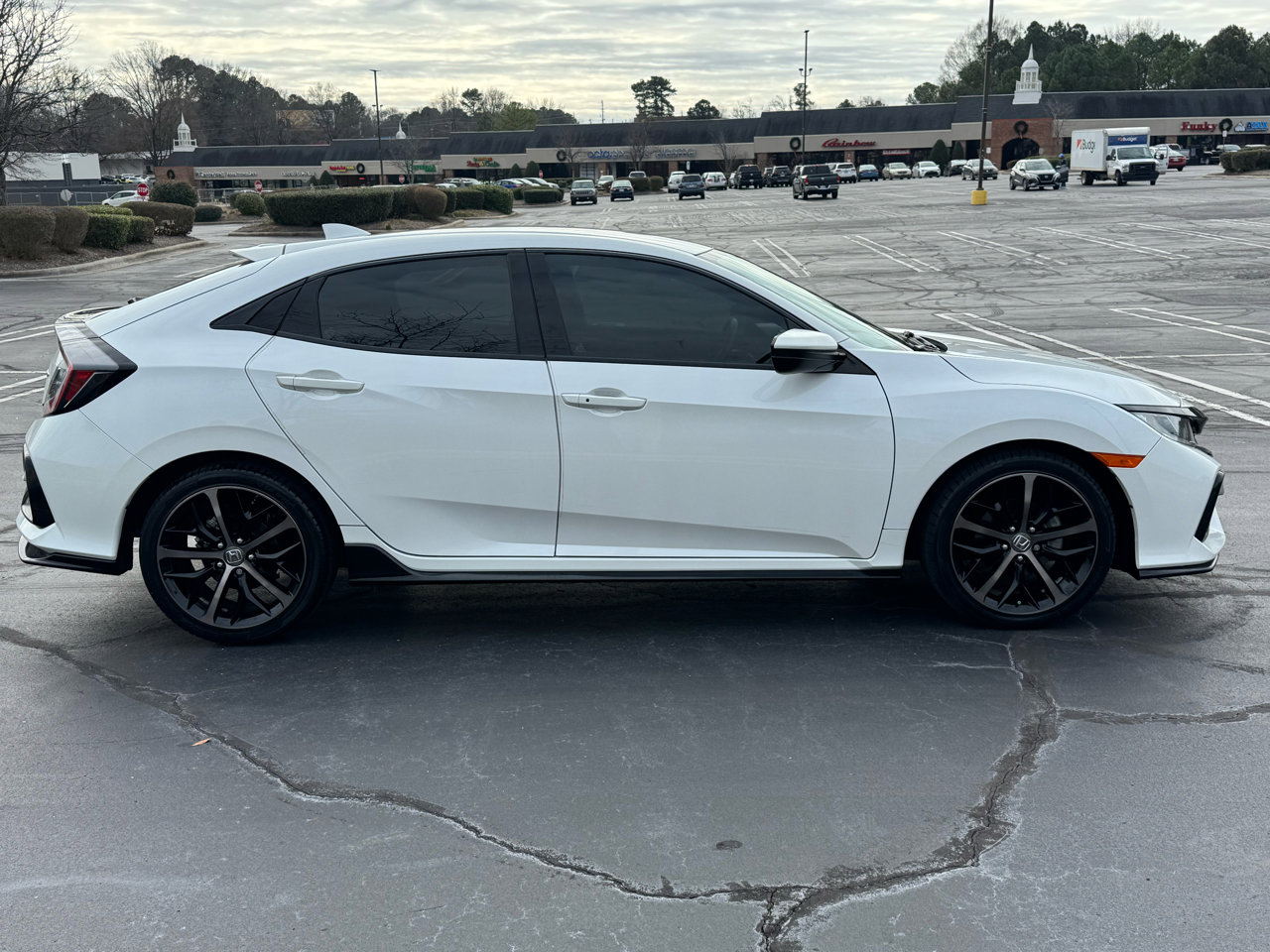 Used 2021 Honda Civic Sport image 6