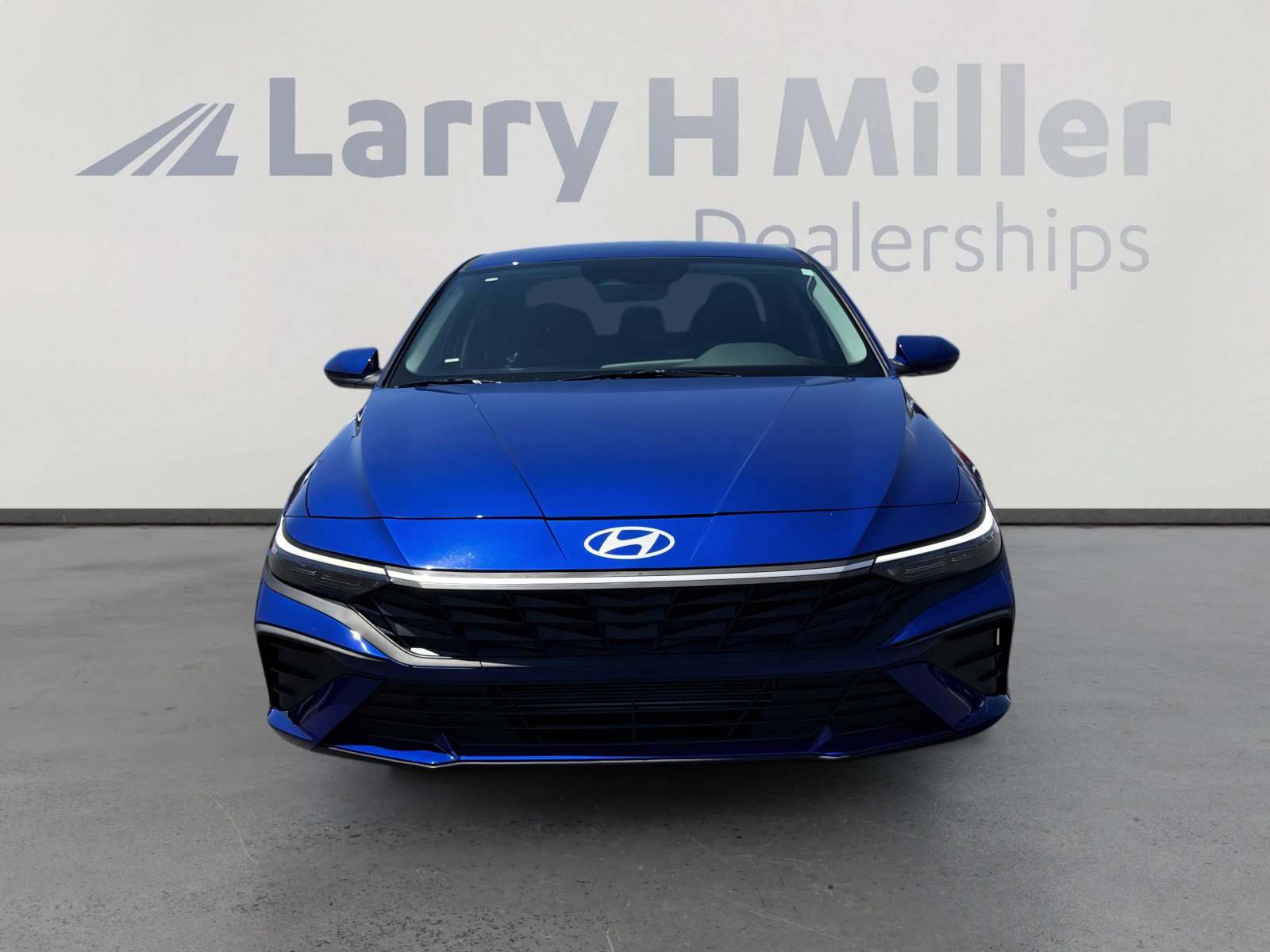 Certified 2025 Hyundai Elantra Sport FWD image 8