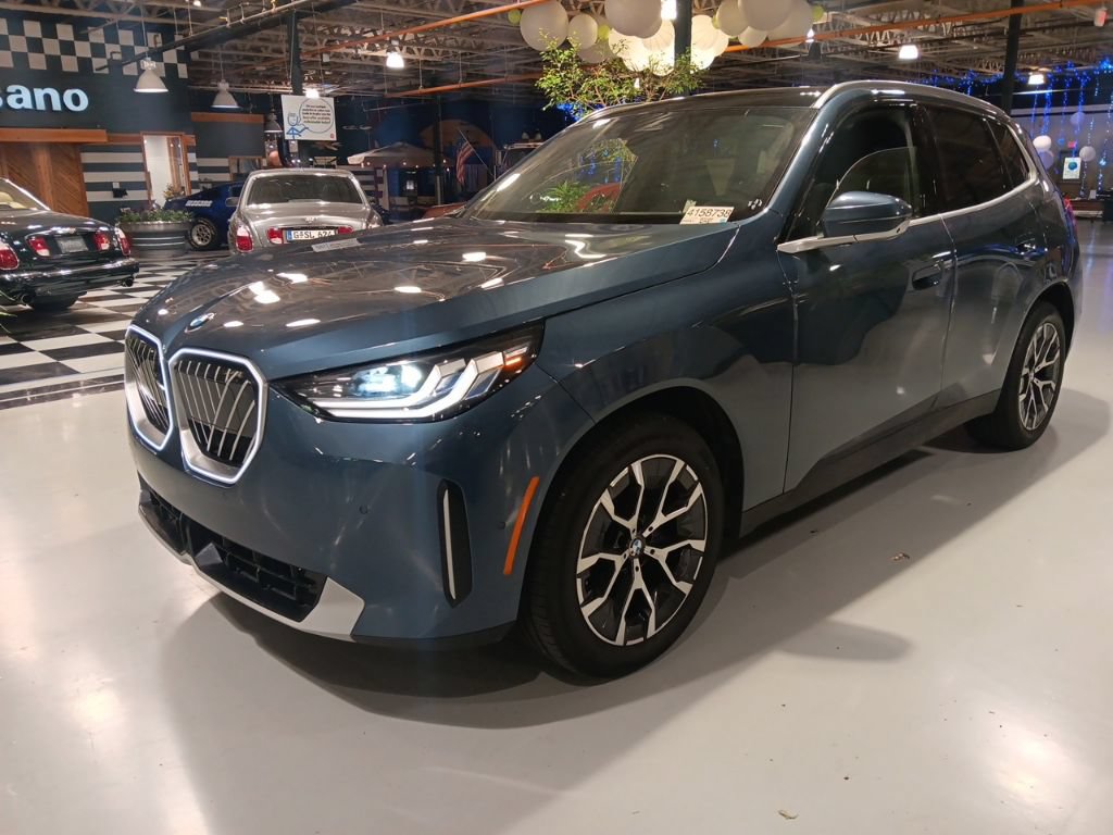 Certified 2025 BMW X3 xDrive30i w/ Premium Package AWD/4WD image 8