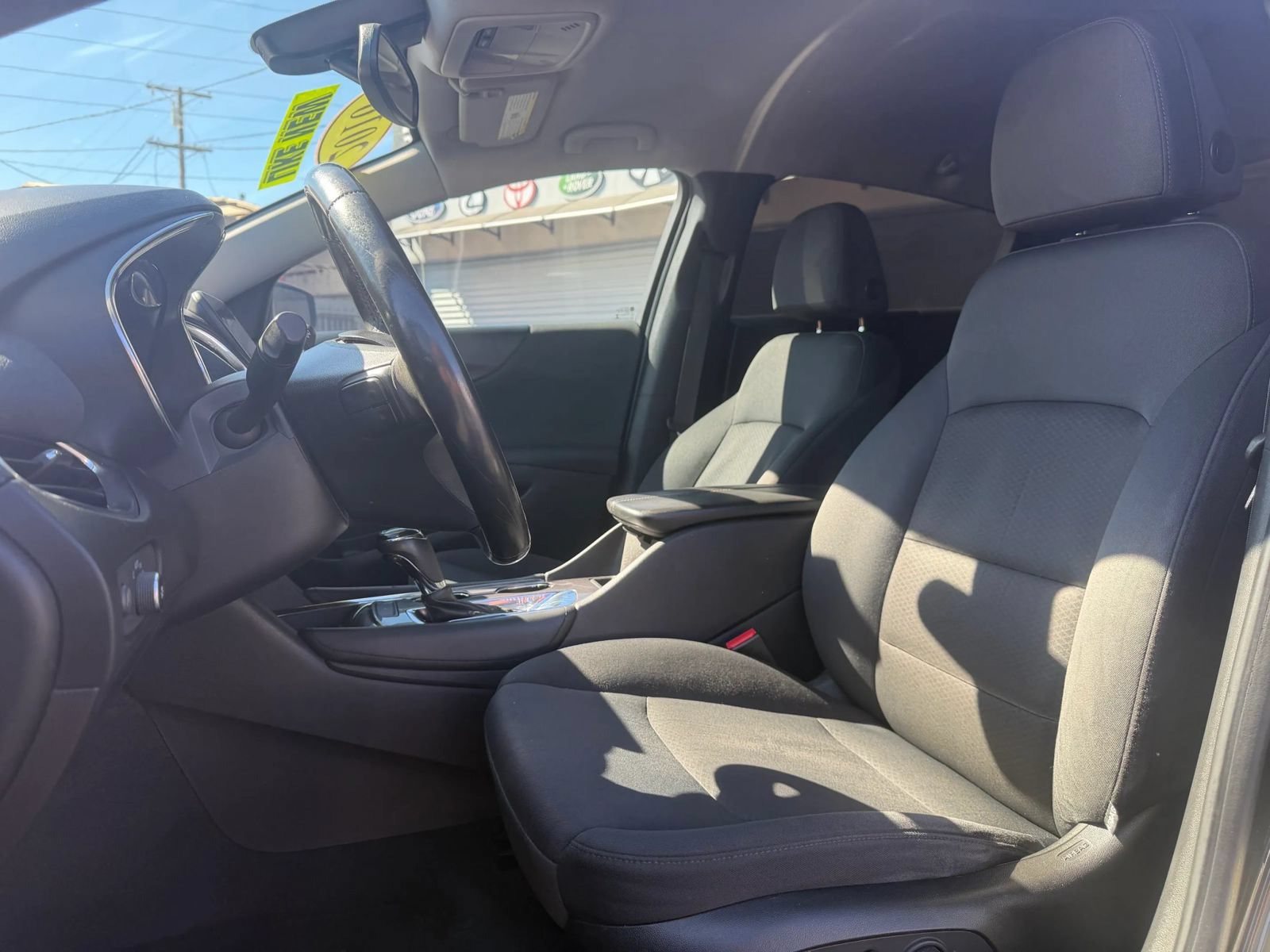 Used 2016 Chevrolet Malibu LT FWD image 12