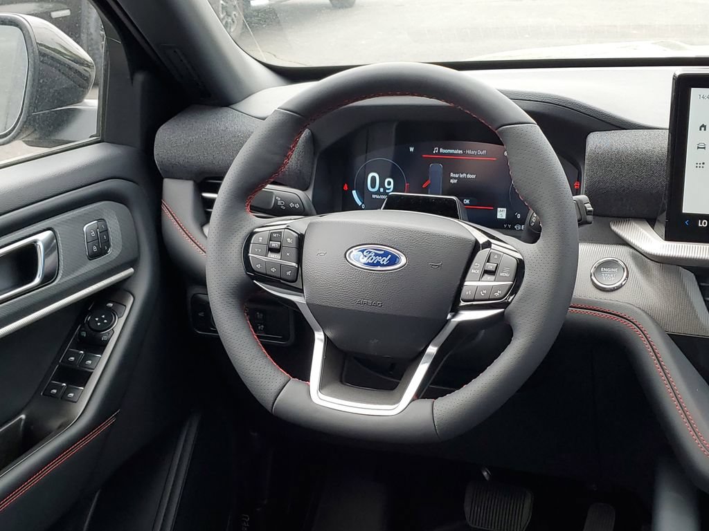 New 2026 Ford Explorer ST-Line w/ ST-Line Street Pack AWD/4WD image 30