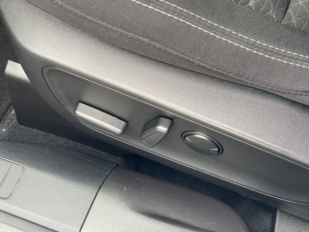 Used 2023 Ford Escape Active image 7