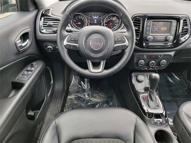 Certified 2018 Jeep Compass Latitude image 31