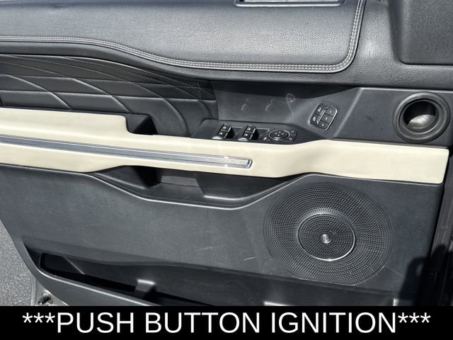 Used 2018 Ford Expedition Platinum AWD/4WD image 10