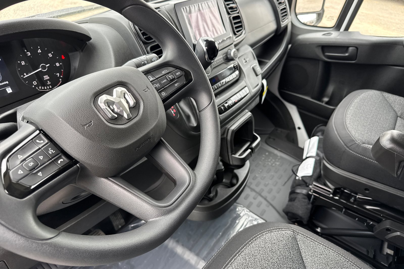 New 2026 RAM ProMaster 1500 w/ Convenience Group image 9