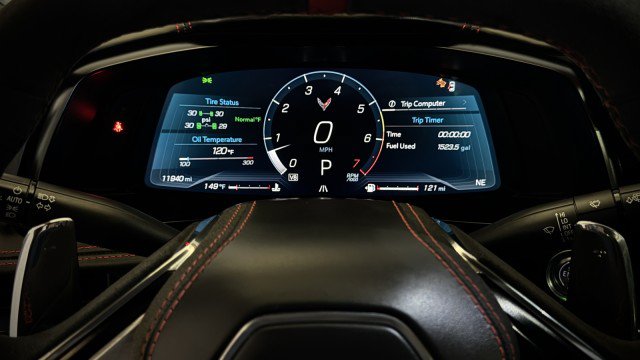 Used 2024 Chevrolet Corvette Stingray Premium Cpe w/ Z51 Performance Package RWD image 13