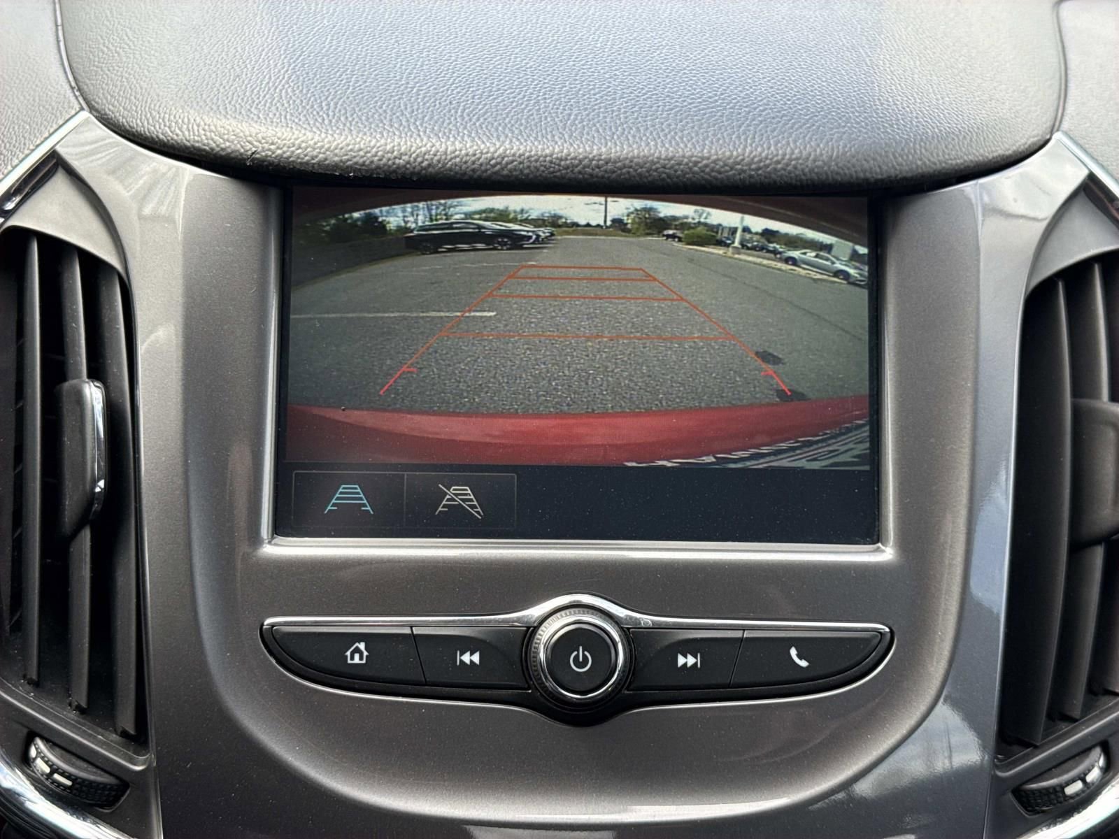 Used 2018 Chevrolet Cruze LT w/ Convenience Package image 10