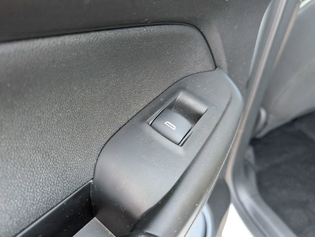 Used 2023 Chevrolet TrailBlazer LT w/ Convenience Package image 10