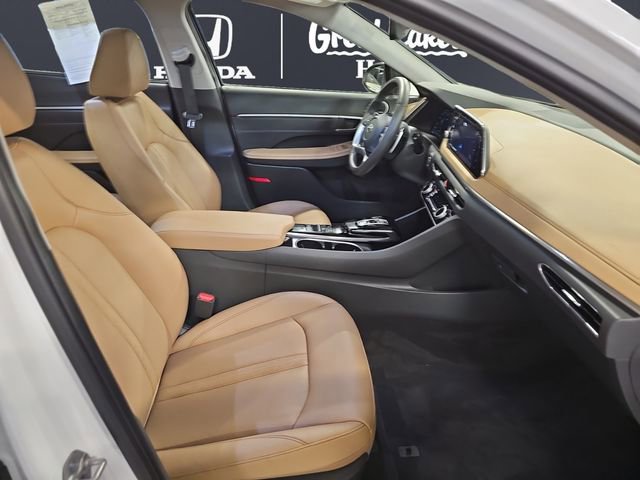 Used 2023 Hyundai Sonata Limited w/ Cargo Package image 14