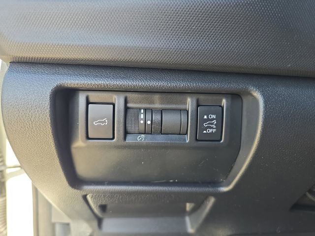 Certified 2025 Subaru Forester Limited image 22