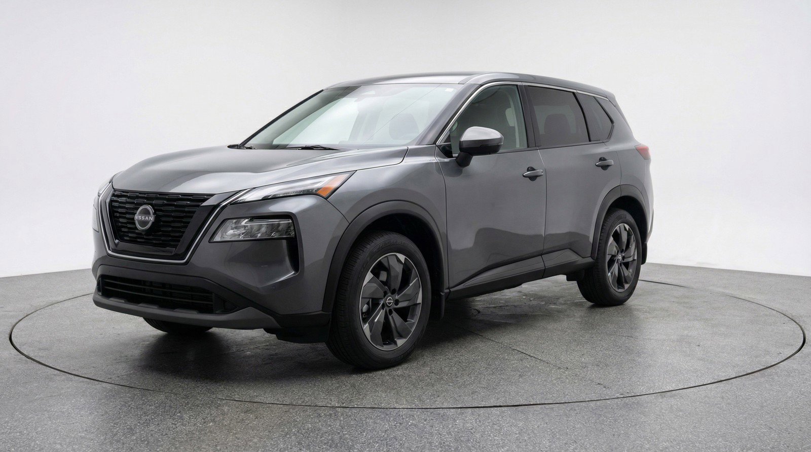 Used 2025 Nissan Rogue SV image 3