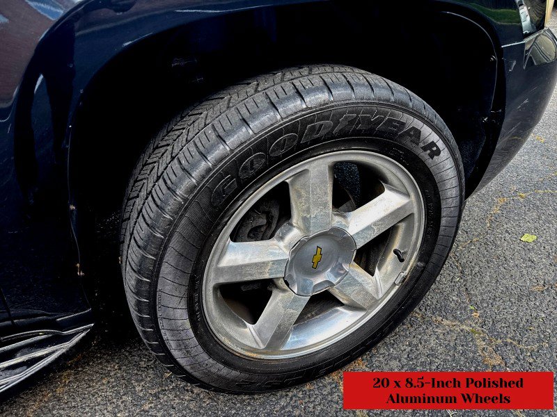 Used 2007 Chevrolet Tahoe LTZ w/ LTZ Preferred Equipment Group AWD/4WD image 38