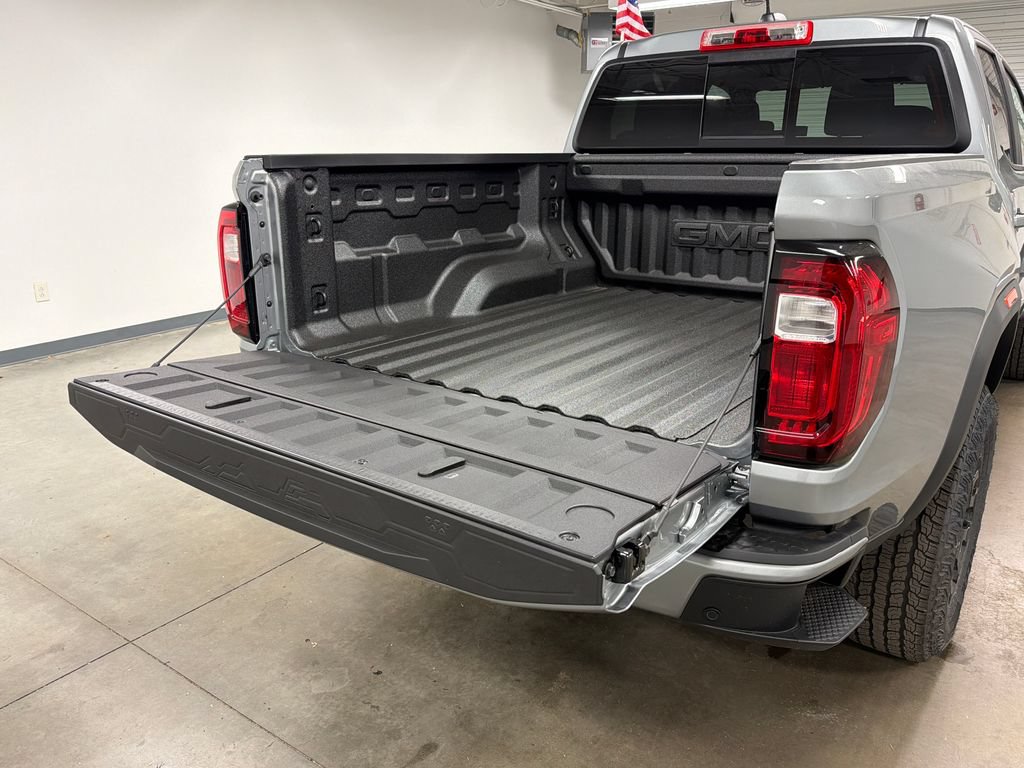 New 2026 GMC Canyon Elevation w/ Convenience Package RWD image 17