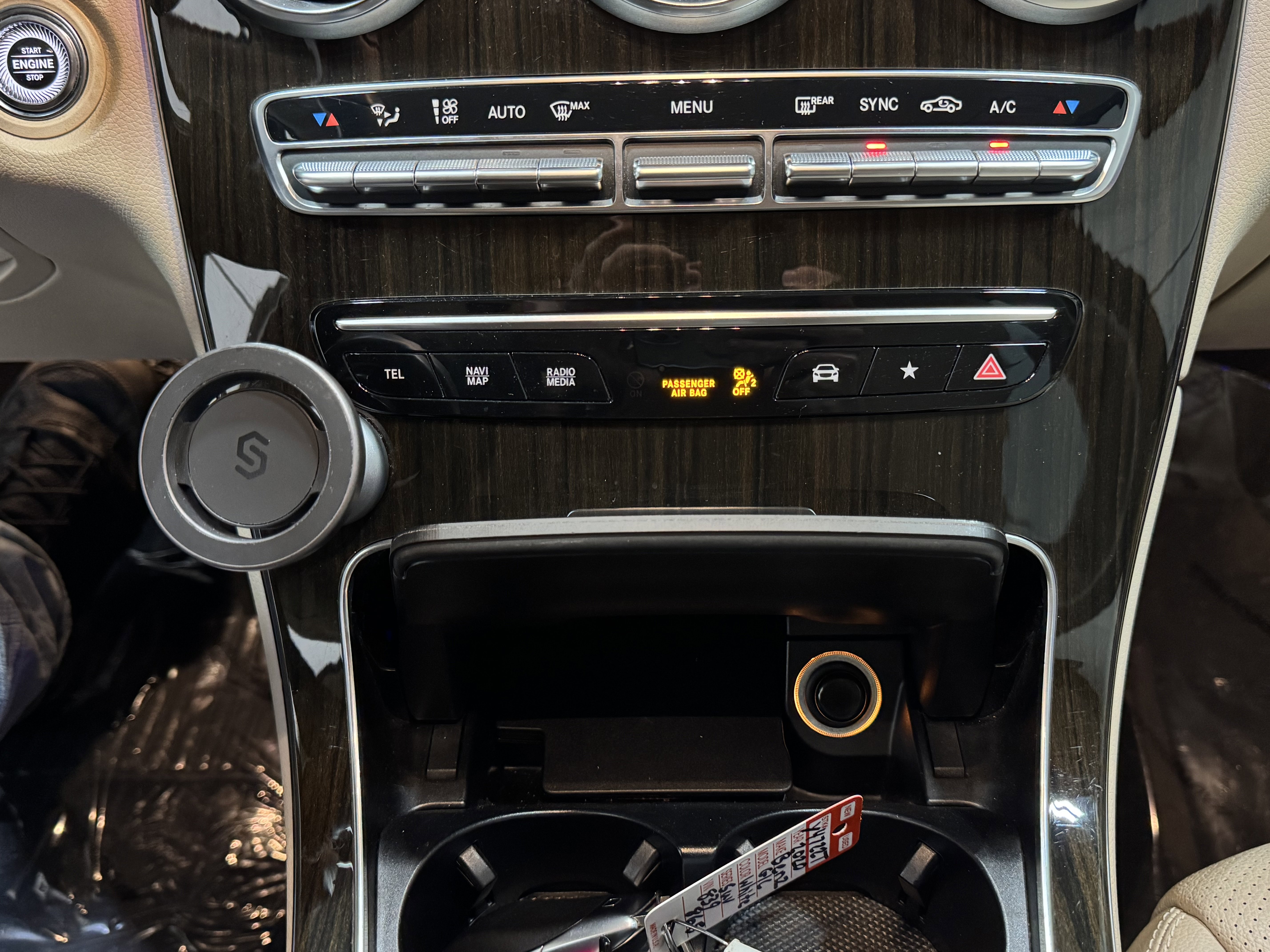 Used 2020 Mercedes-Benz GLC 300 4MATIC image 29