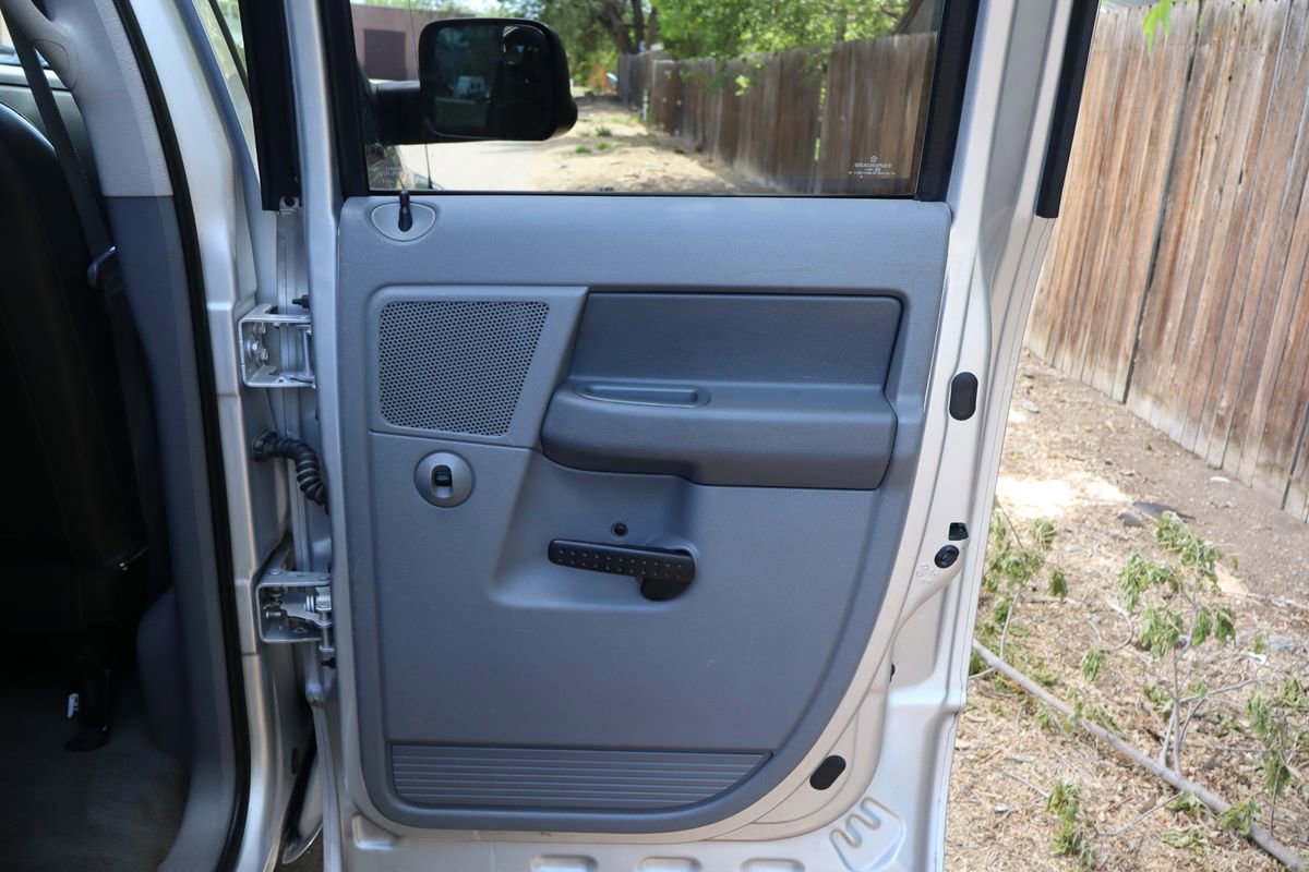 Used 2009 Dodge Ram 2500 Truck SLT w/ Popular Equipment Group AWD/4WD image 25