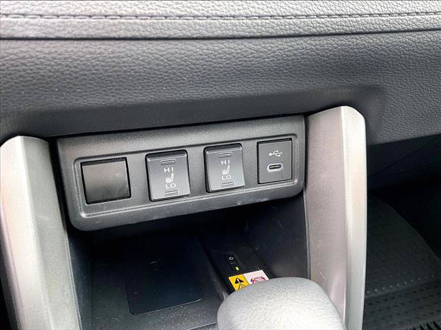 Used 2023 Toyota Corolla Cross XLE FWD image 25