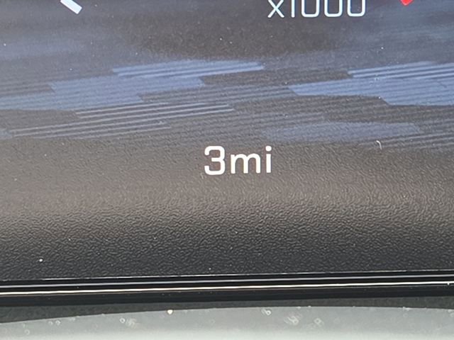 New 2026 Chevrolet Traverse LT image 12