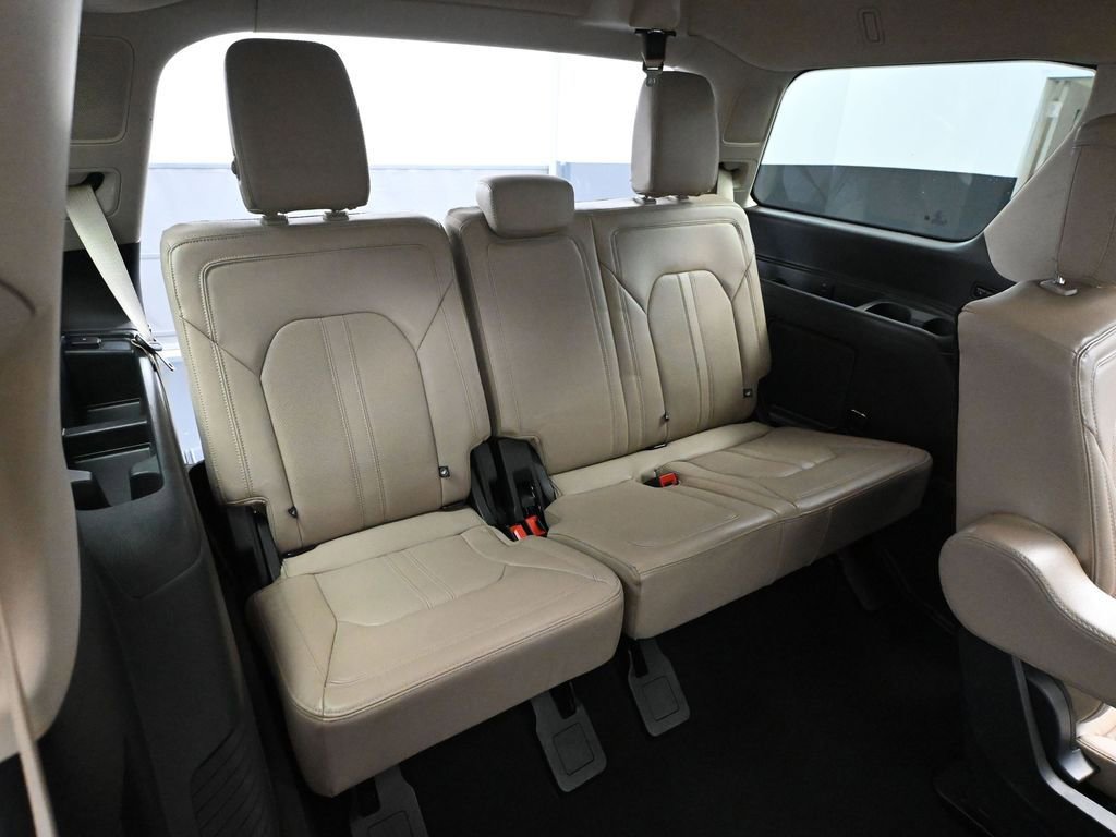 Used 2023 Ford Expedition Limited image 52