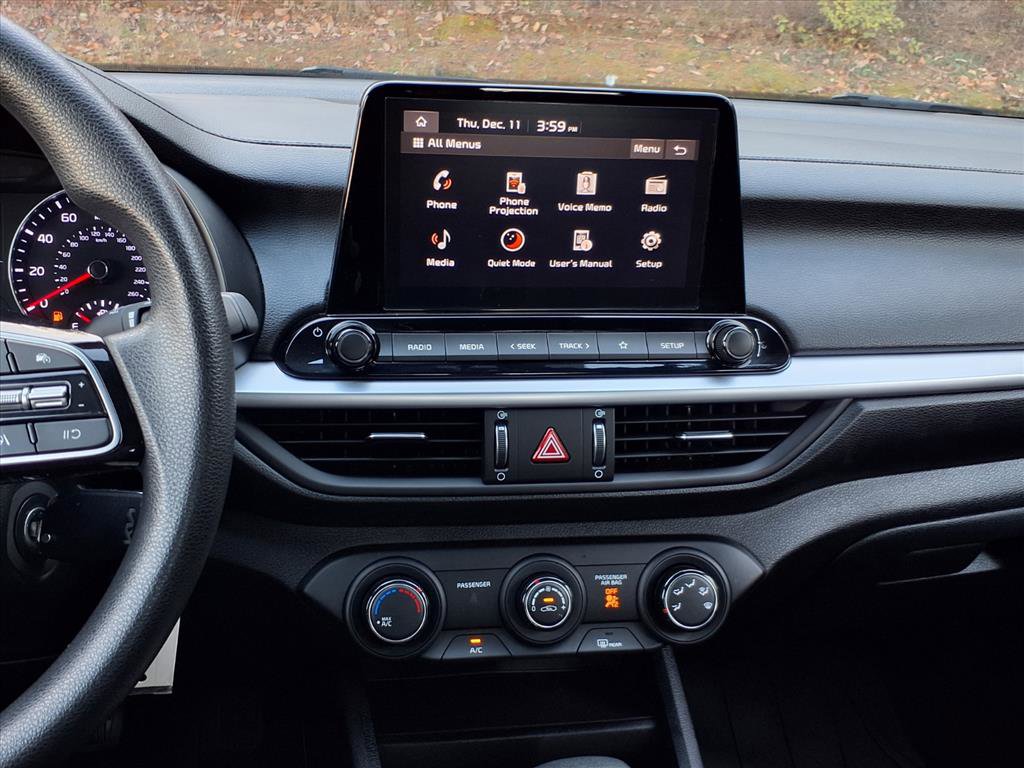 Used 2024 Kia Forte LXS image 15