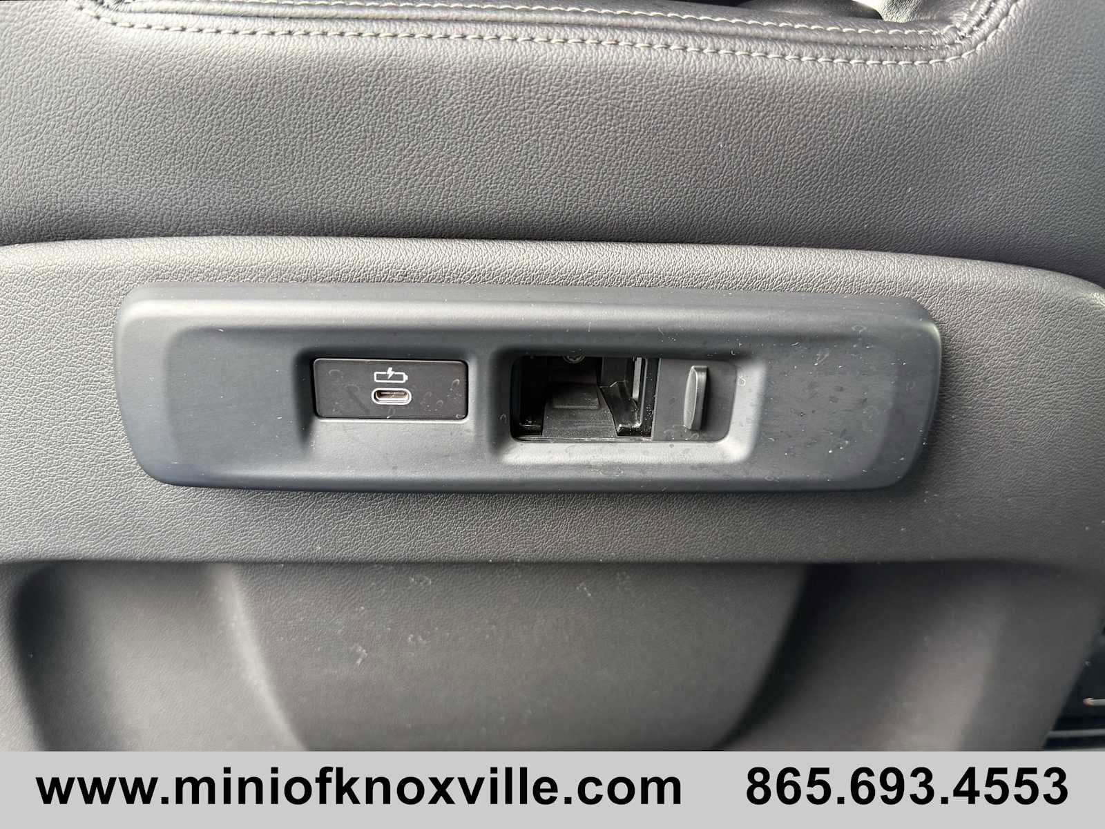 Used 2022 BMW X5 xDrive40i w/ Premium Package image 31