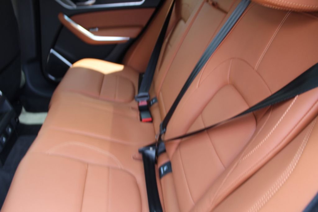 New 2026 Jaguar F-PACE R-Dynamic S AWD/4WD image 4