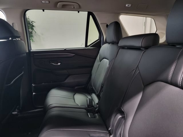 New 2026 Honda Pilot Touring image 13